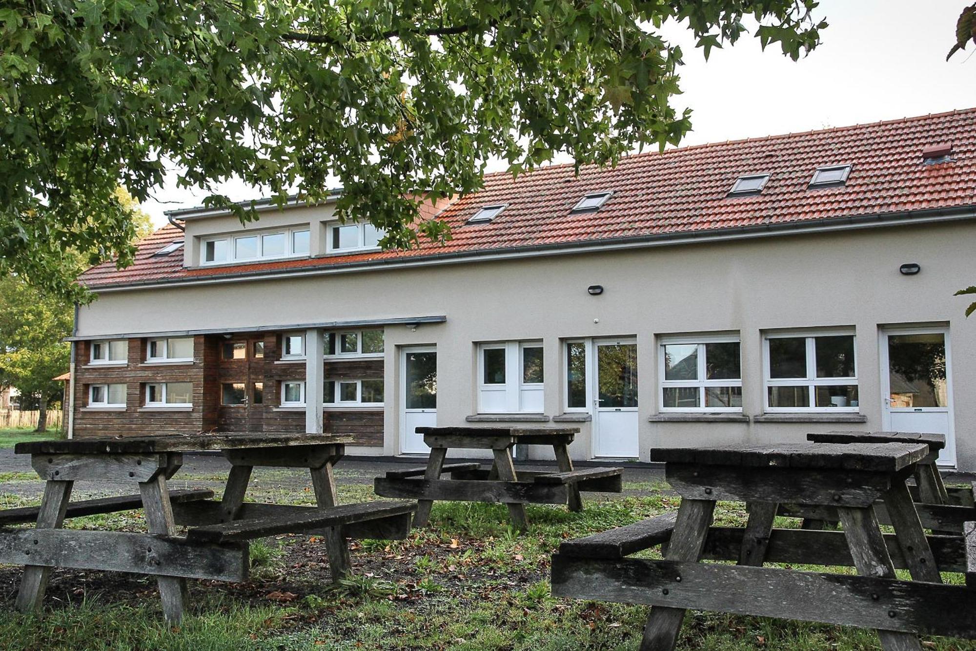 Auberge De Jeunesse Hi Genets Экстерьер фото